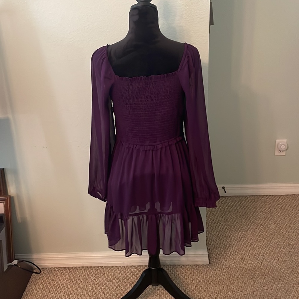 Dress - Picture 2 of 3